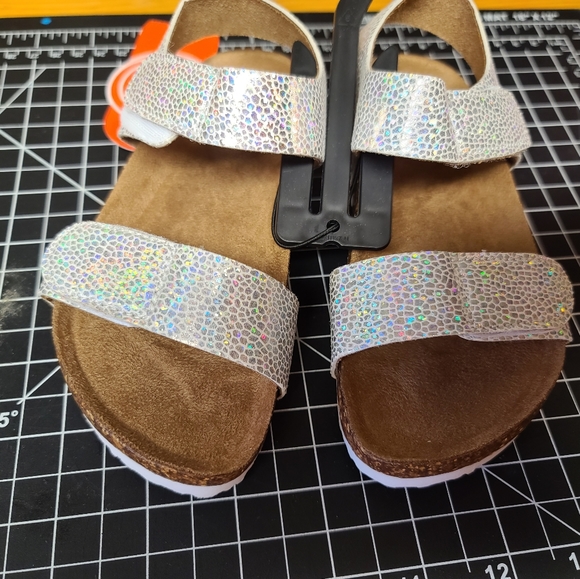 Wonder Nation Toddler girls Rainbow Holographic Snake skin Pattern 2 Strap Sanda - Picture 7 of 9